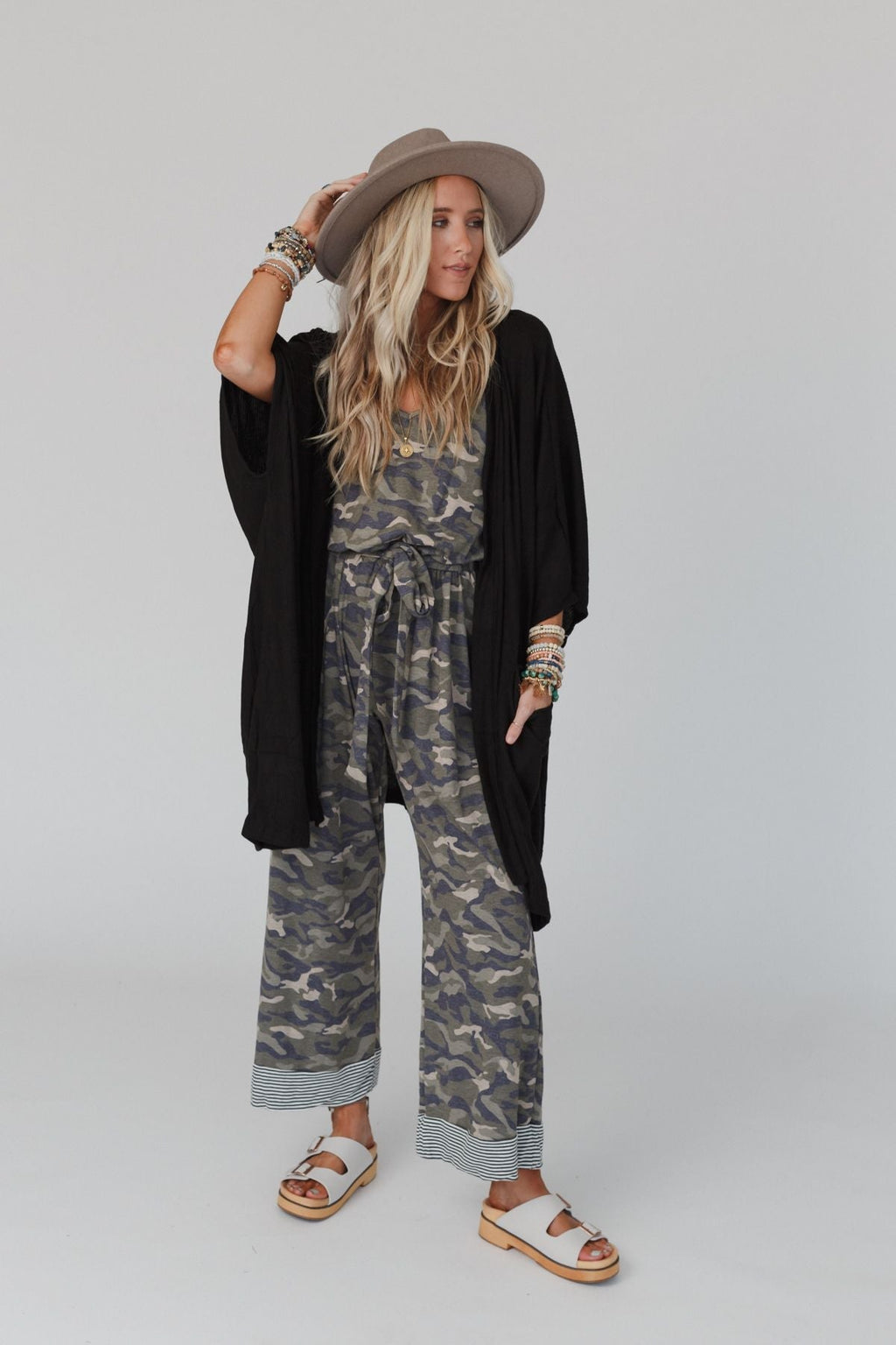 The Nest Boho Essential Hooded Ribbed Sweater - Black